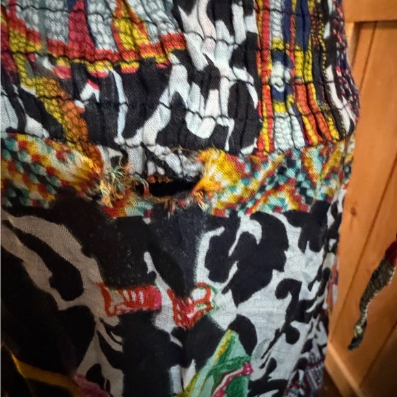 Colorful Patterned Romper - Picture 4 of 5